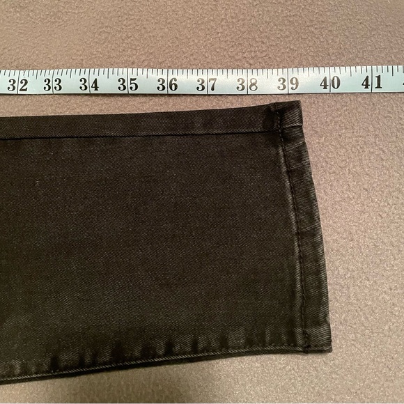 NWT. Mossimo Mid-Rise Curvy Black Skinny Jeans. Size 12 Short. - Picture 9 of 9